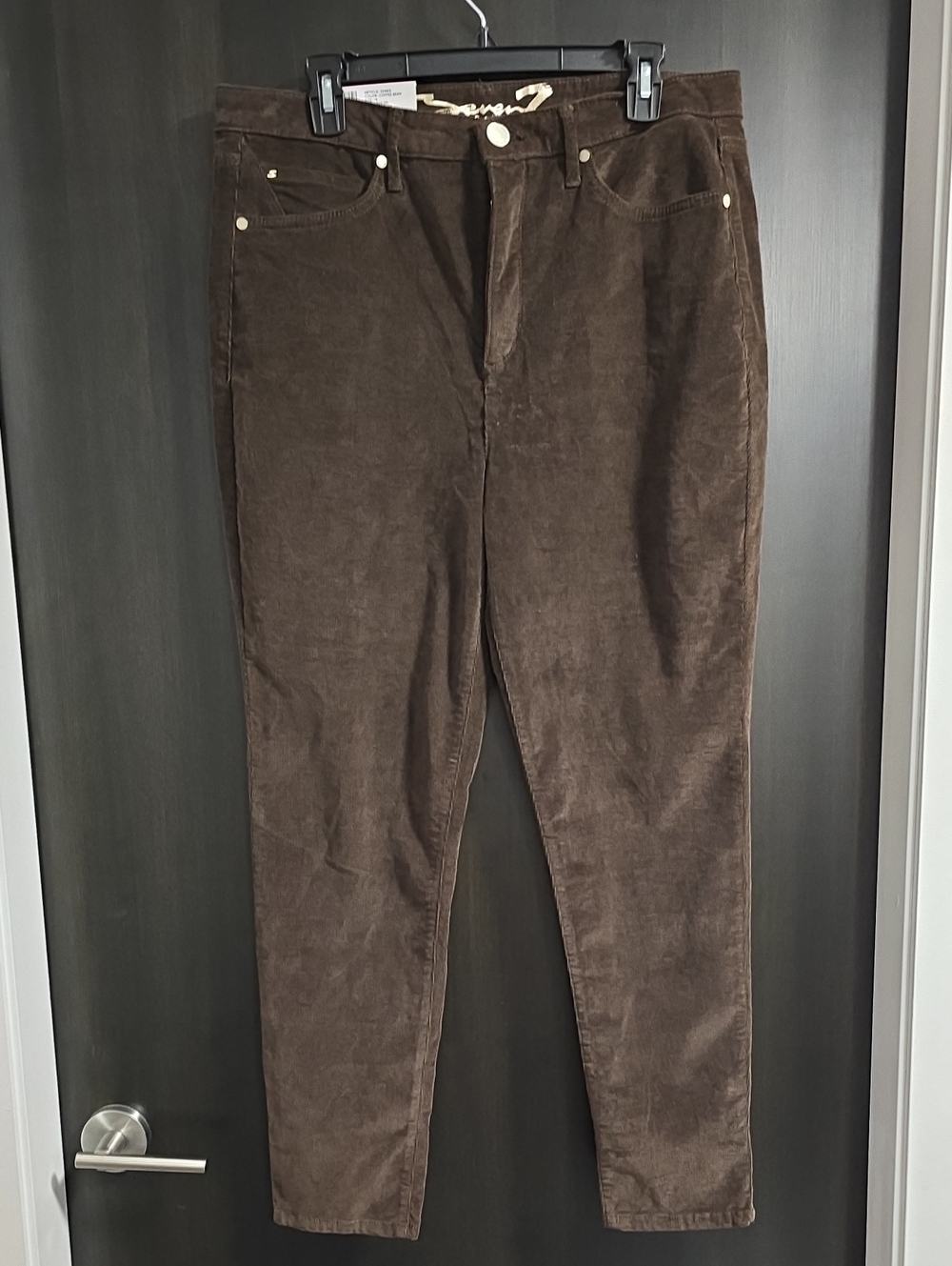 NWT Seven7 Size 14 Deliciously Soft Brown Corduroy Skinny Pants